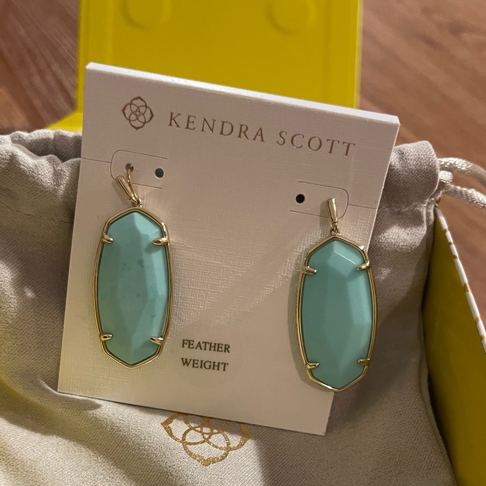 Kendra Scott Elle Gold Drip Earrings with Turquoise Stone